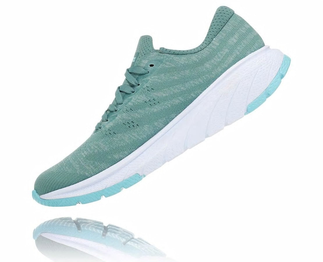Women's Cavu 3 Oil Blue / White