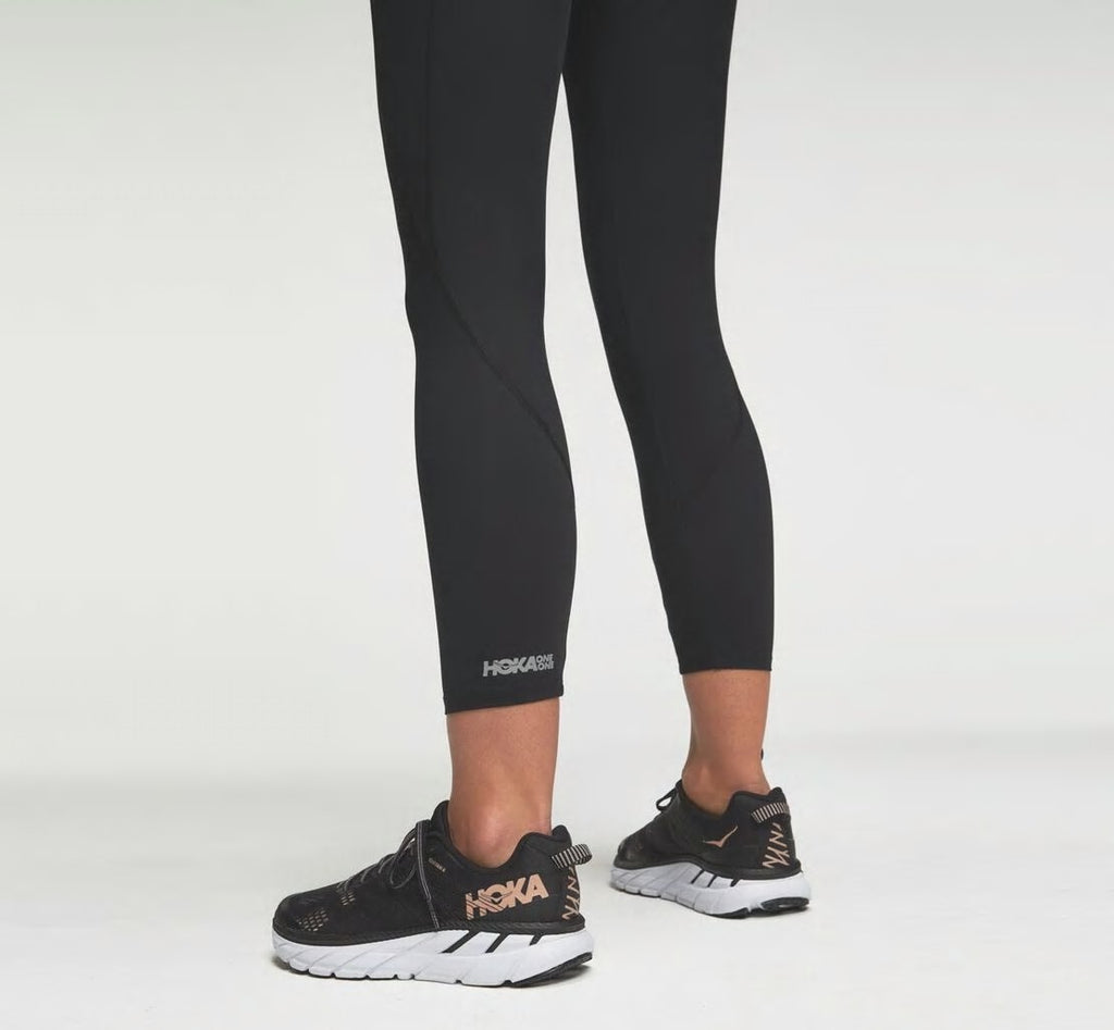 Women's Performance Crop Tight Black