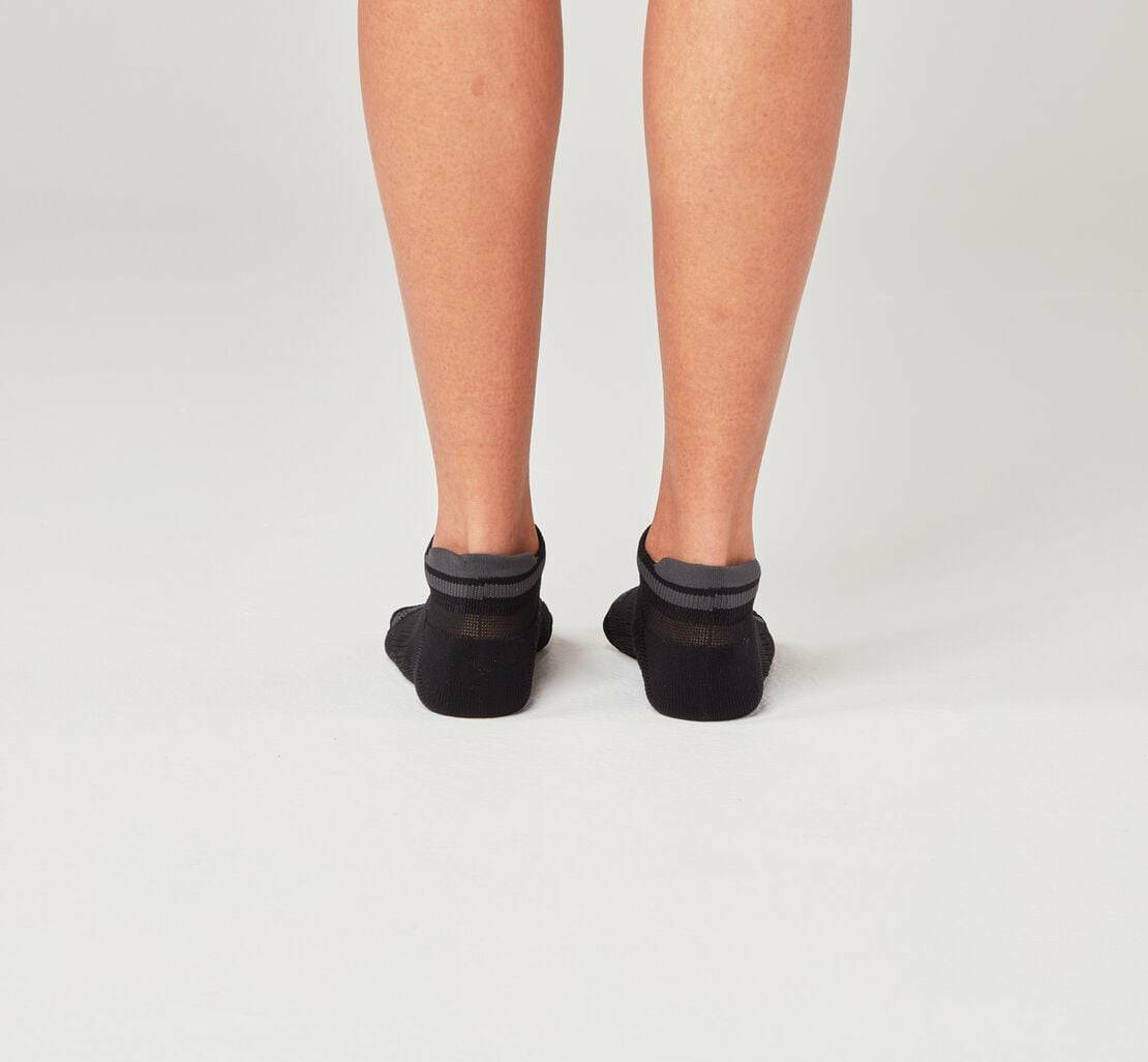 All Gender Performance No-Show Sock Black