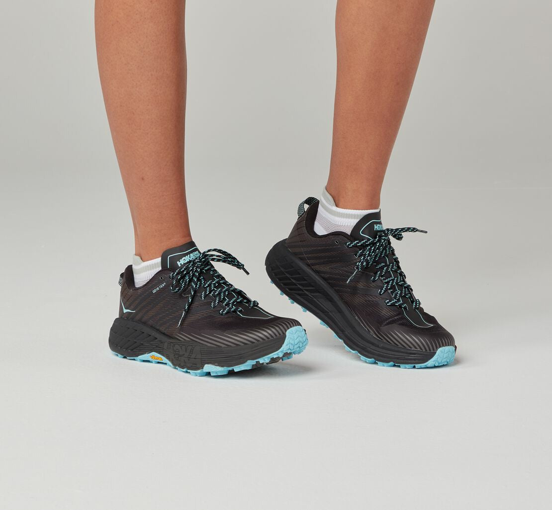 All Gender Performance No-Show Sock White
