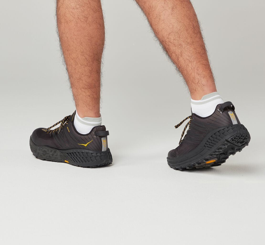 All Gender Performance No-Show Sock White