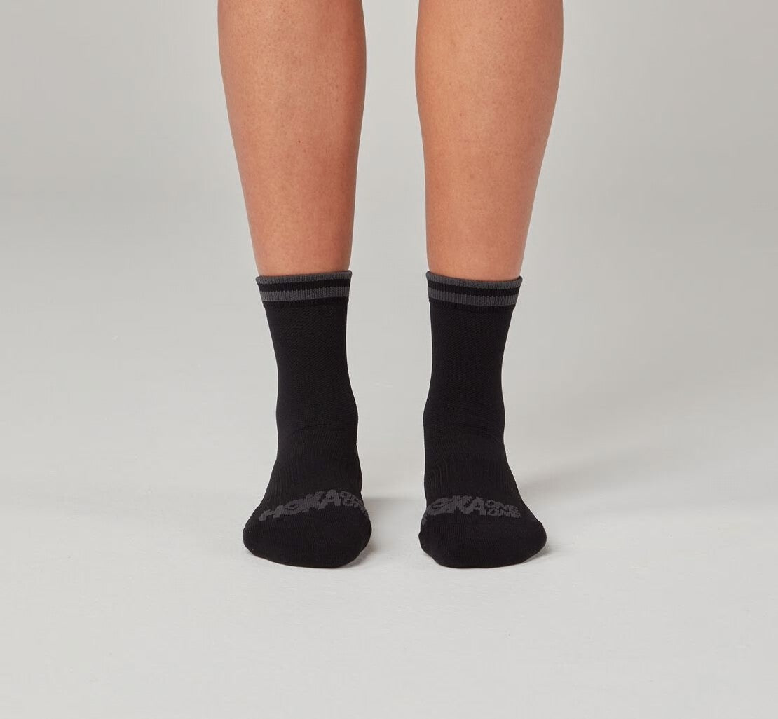 All Gender Performance Crew Sock Black