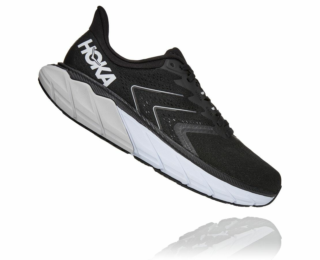 Men's Arahi 5 Black / White