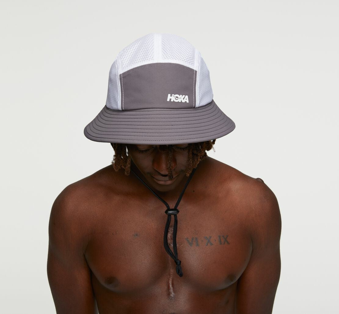 All Gender Adventure Hat Charcoal / White