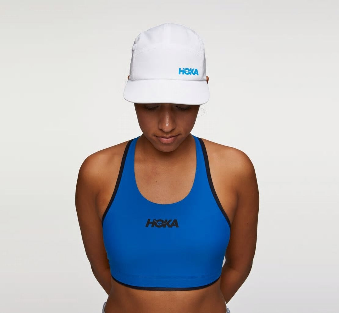 All Gender Performance Hat White / Diva Blue