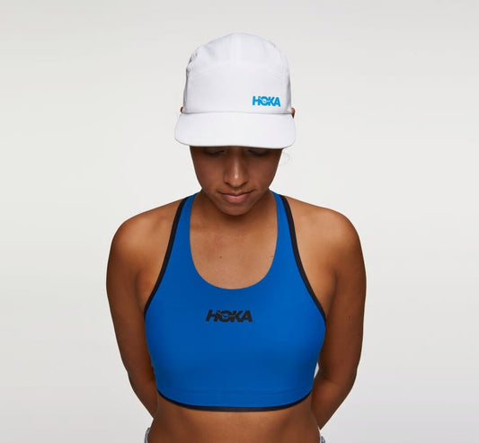 All Gender Performance Hat White / Diva Blue