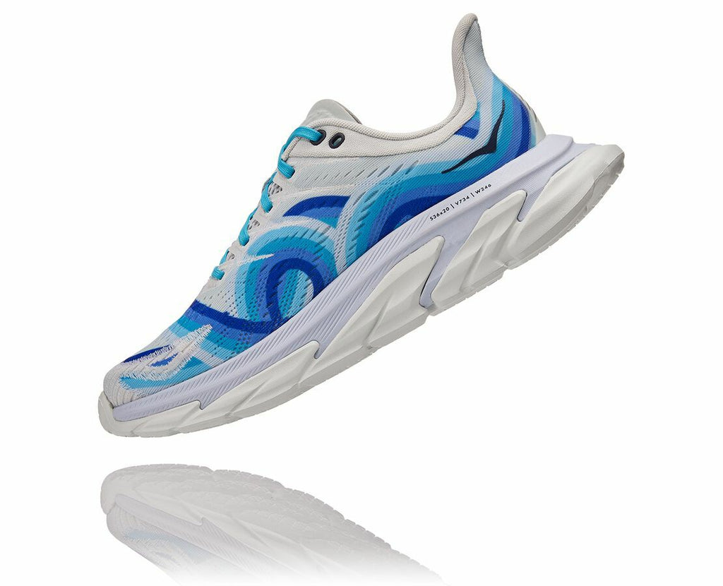 All Gender Clifton Edge Geometric Dazzling Blue / Blue Flower